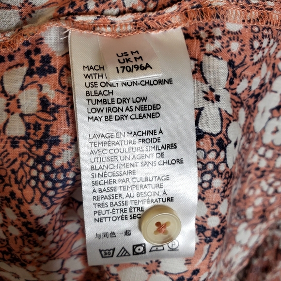 Anthropologie Pilcro Sasha Smocked boyfriend button down blouse Size Medium - Picture 9 of 13